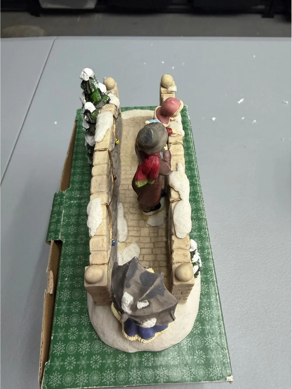 Holiday Time 2009 Traditional Vintage Collection Porcelain Family On Bridge